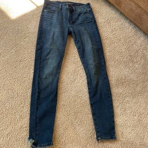 Lucky brand dark wash skinny Jeans